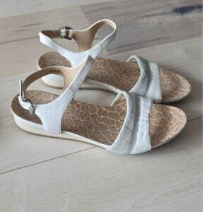 Geox Strappy Sandal  Sz 8.5 - 9